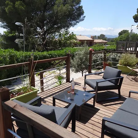 营地 De Gamme Vue Piscine Et *